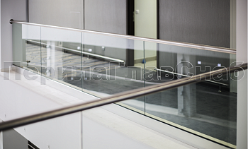 Стеклянные перила для балконов в Ростове-на-Дону. Готовые проекты ПерилаГлавСнаб Стеклянные перила для балконов в Ростове-на-Дону. Готовые проекты ПерилаГлавСнаб