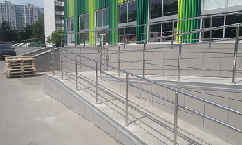 Поручни для инвалидов из нержавеющей стали в Ростове-на-Дону. Готовые проекты ПерилаГлавСнаб