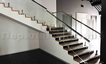 Стеклянные перила для колодезных лестниц в Ростове-на-Дону. Готовые проекты ПерилаГлавСнаб Стеклянные перила для колодезных лестниц в Ростове-на-Дону. Готовые проекты ПерилаГлавСнаб