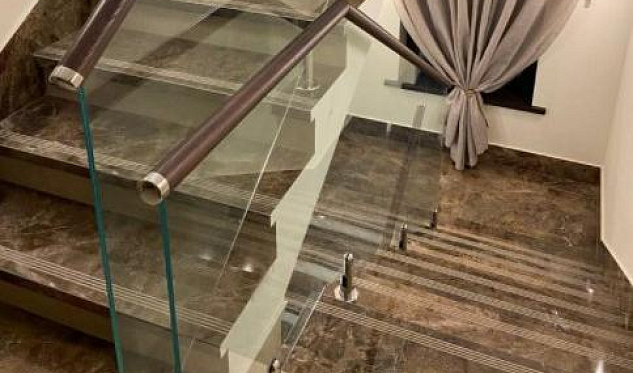 Стекло на министойках в Ростове-на-Дону. Готовые проекты ПерилаГлавСнаб Стекло на министойках в Ростове-на-Дону. Готовые проекты ПерилаГлавСнаб