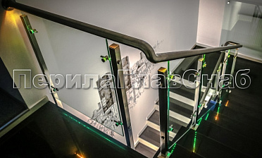 Ограждения со стеклом и подсветкой поручня купить в Ростове-на-Дону