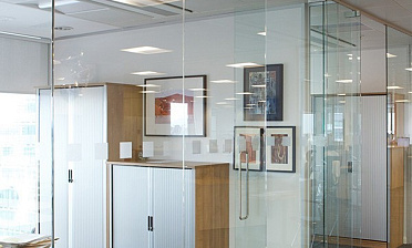 Стеклянные перегородки премиум для офиса купить в Ростове-на-Дону