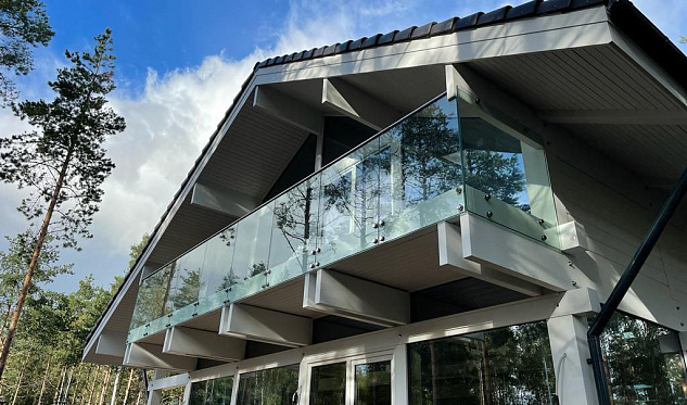 Стекло на точечных креплениях в Ростове-на-Дону. Готовые проекты ПерилаГлавСнаб Стекло на точечных креплениях в Ростове-на-Дону. Готовые проекты ПерилаГлавСнаб