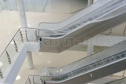 Стеклянные перила для атриумов в Ростове-на-Дону. Готовые проекты ПерилаГлавСнаб - фото 3