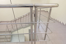 Перила для лестниц из металла в Ростове-на-Дону. Готовые проекты ПерилаГлавСнаб - фото 16 Перила для лестниц из металла в Ростове-на-Дону. Готовые проекты ПерилаГлавСнаб - фото 16