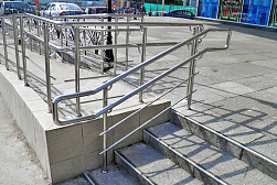 Поручни для инвалидов из нержавеющей стали в Ростове-на-Дону. Готовые проекты ПерилаГлавСнаб - фото 12