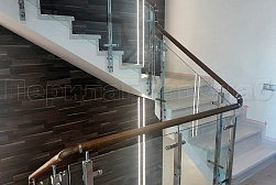 Стеклянные перила для колодезных лестниц в Ростове-на-Дону. Готовые проекты ПерилаГлавСнаб - фото 3 Стеклянные перила для колодезных лестниц в Ростове-на-Дону. Готовые проекты ПерилаГлавСнаб - фото 3