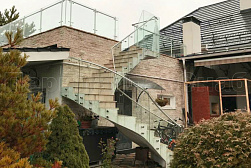 Цельностеклянные ограждения на несущем стекле в Ростове-на-Дону. Готовые проекты ПерилаГлавСнаб - фото 11